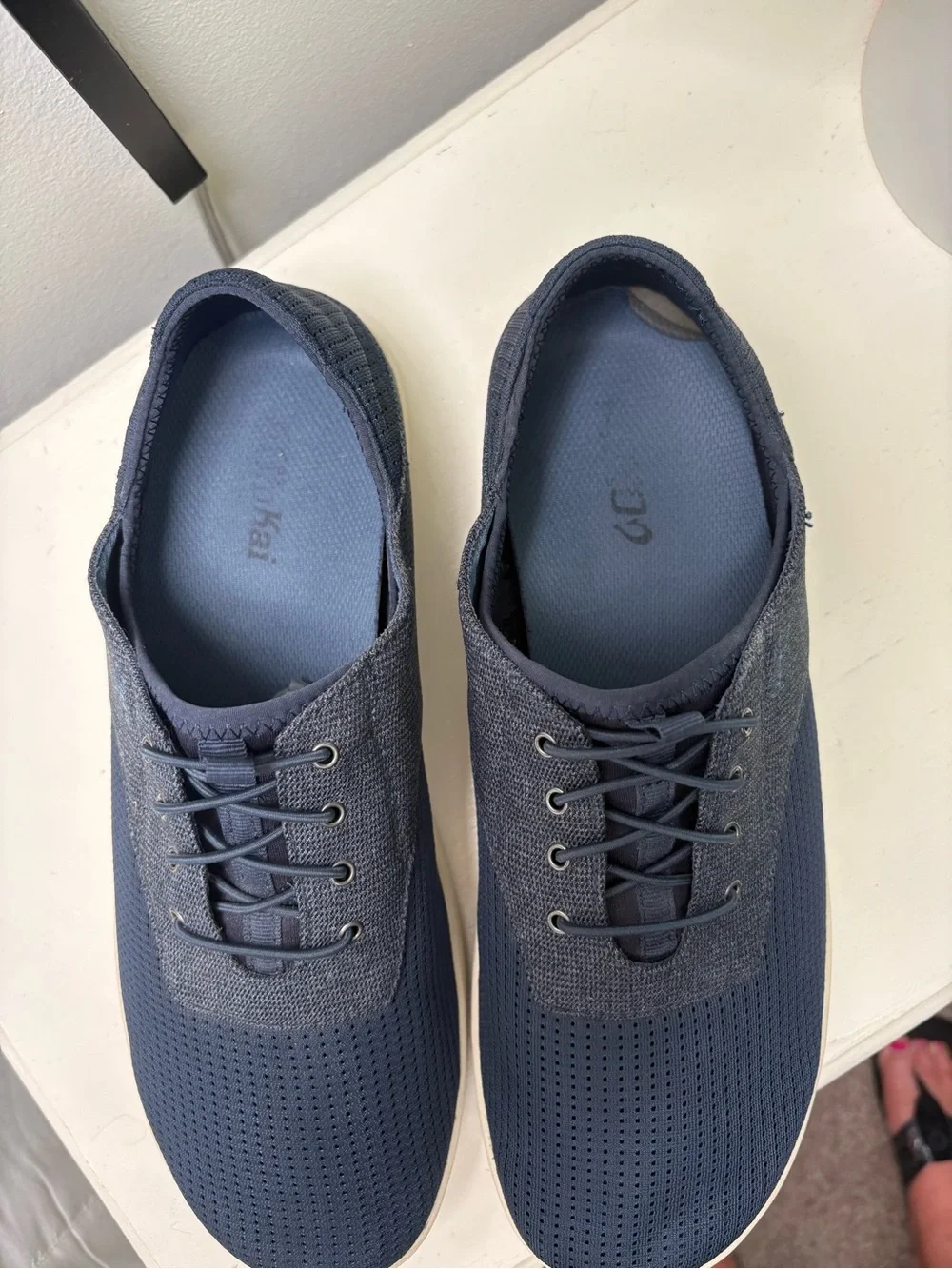 Olukai Nohea Moku No Tie Boat Shoe. Size 11.